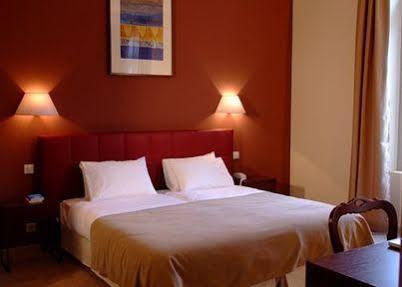 Clarion Suites Corneille Luchon Bagnères-de-Luchon Екстериор снимка