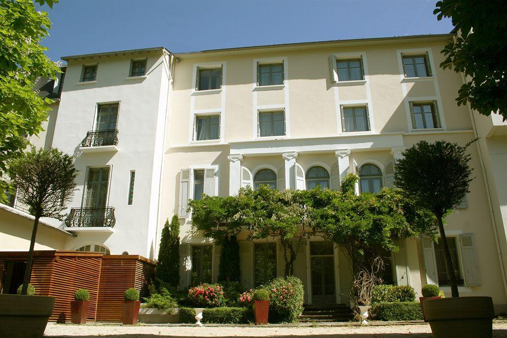 Clarion Suites Corneille Luchon Bagnères-de-Luchon Екстериор снимка